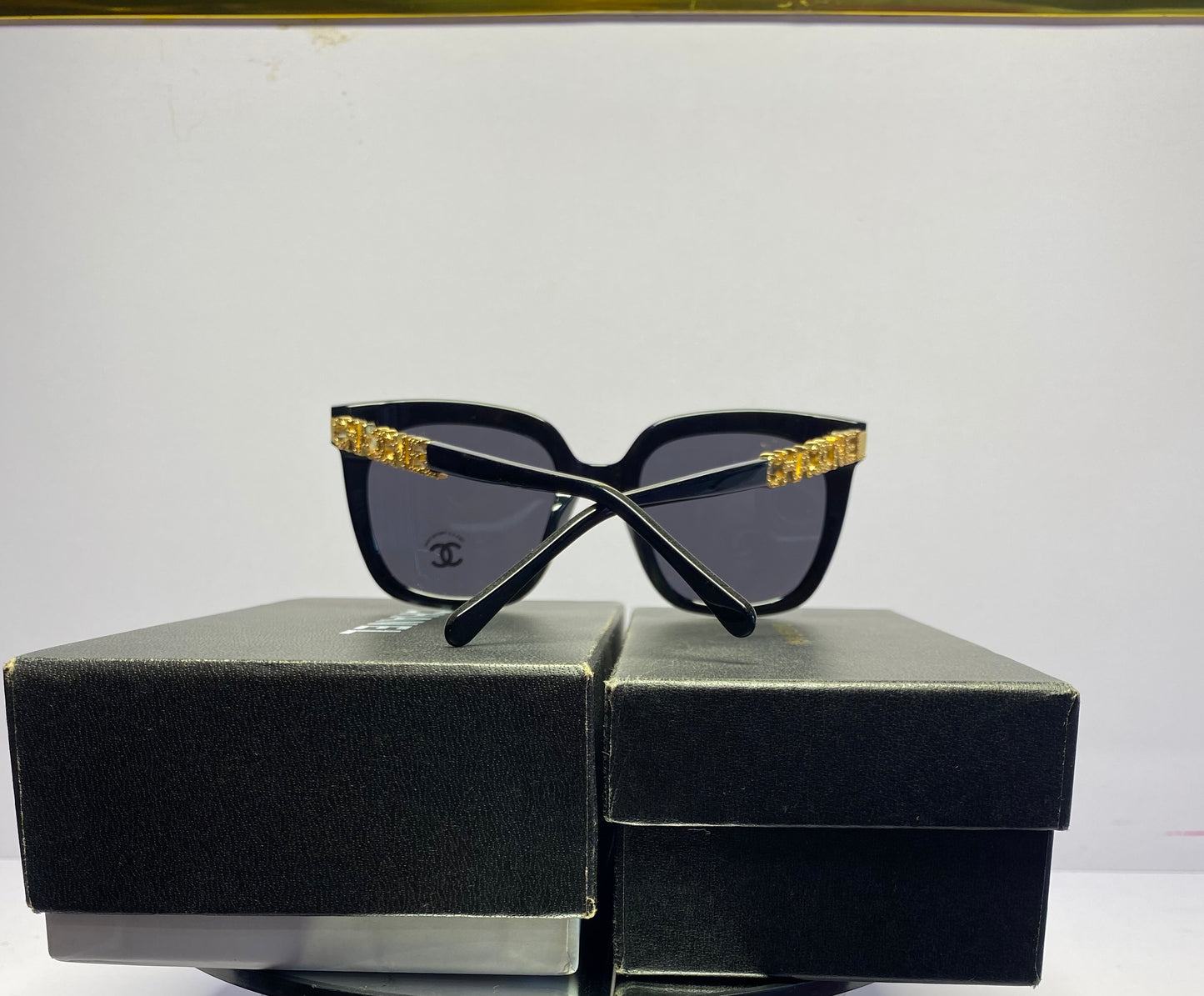 CHANEL SUNGLASSES (BLACK)