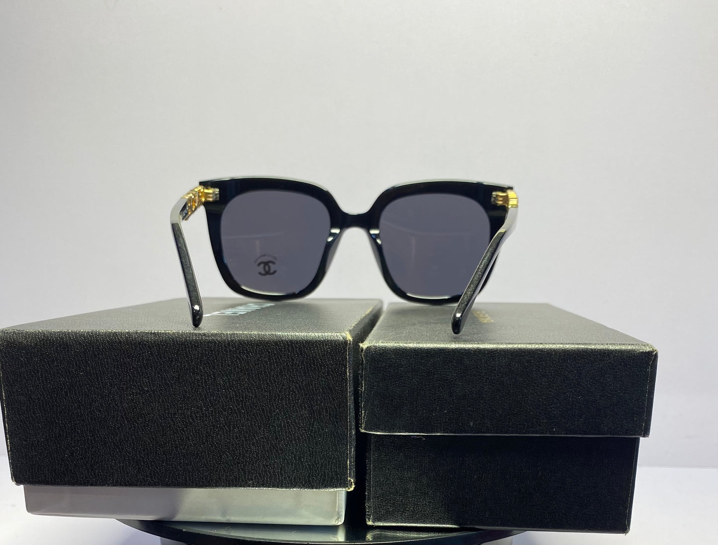 CHANEL SUNGLASSES (BLACK)