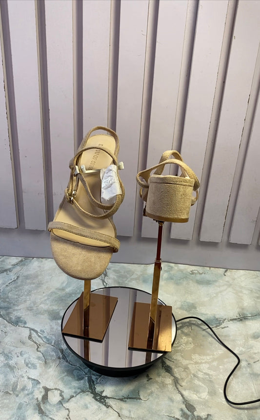 FN SANDALS (TAN)