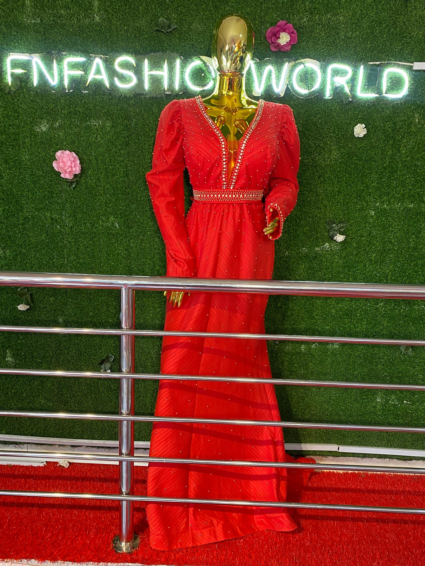 FN RHINESTONES DRESS (RED)