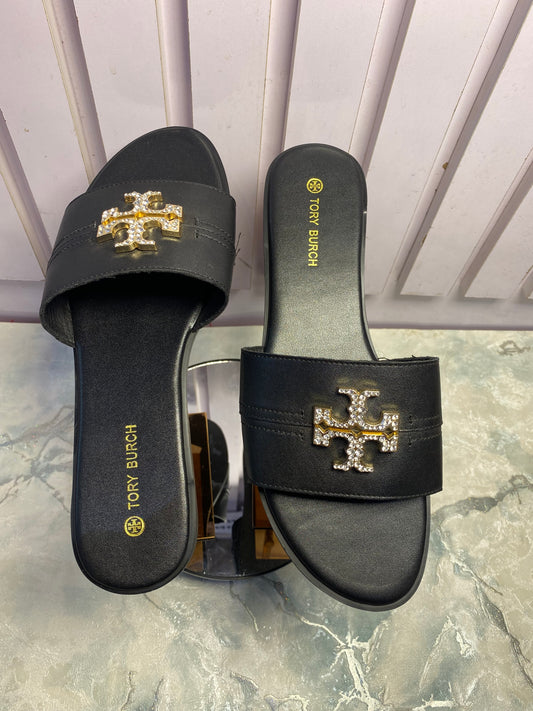 FN SLIPPERS (BLACK)